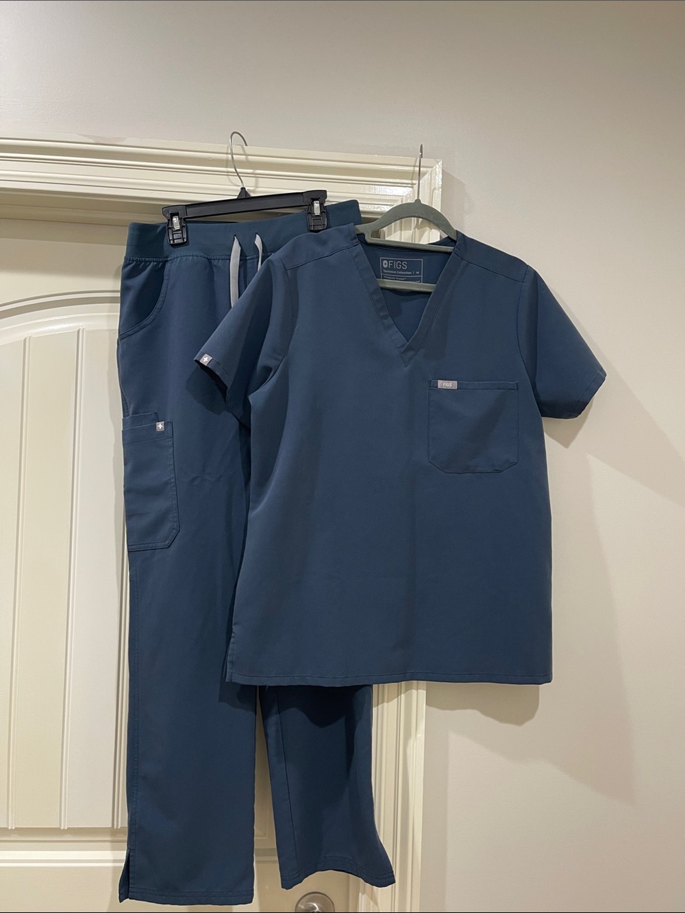 Navy Figs Set- M Top, S Bottom Straight Leg
